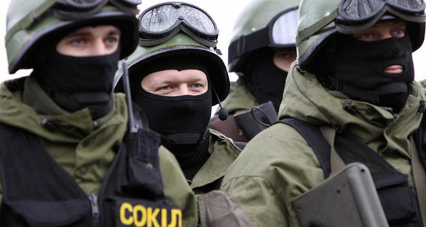 МИД: В Украине не работали американские силовики