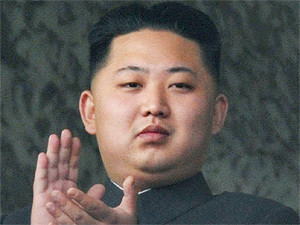 СМИ: Ким Чен Ын вырезал из кинохроники кадры с изображением родной тети