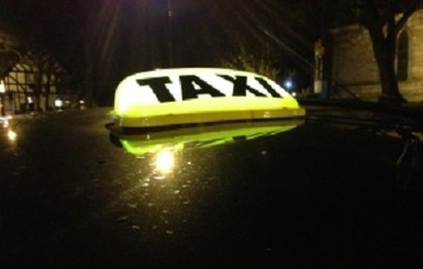 На Луганщине школьники отобрали у таксиста автомобиль