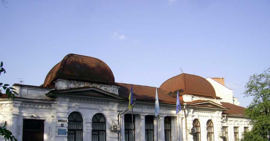 В центре Полтавы полыхает памятка архитектуры