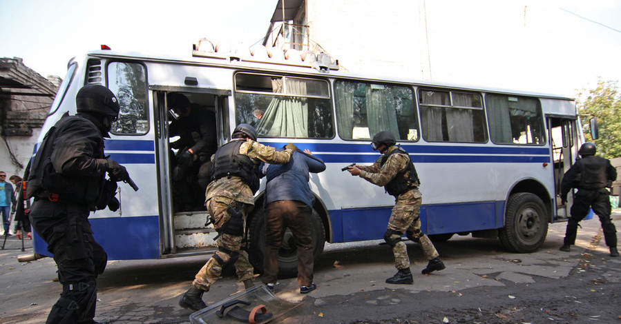 Под Киевом расстреляли маршрутку с людьми