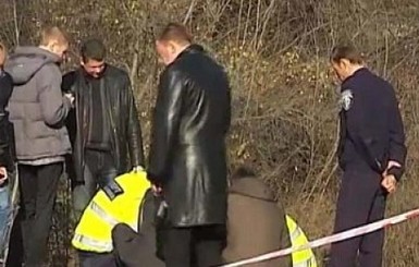 В Славянске на месте, где были обнаружены тела депутата и студента, нашли еще один труп