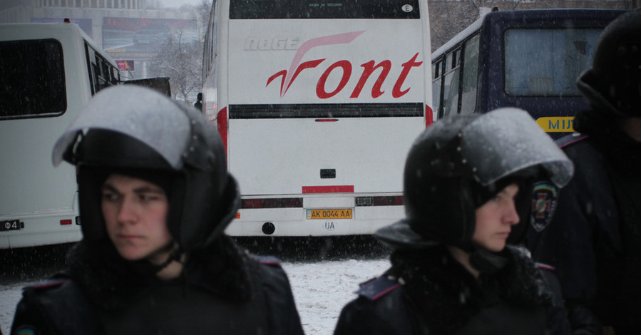  В Днепропетровске набирают бойцов в милицейский спецназ