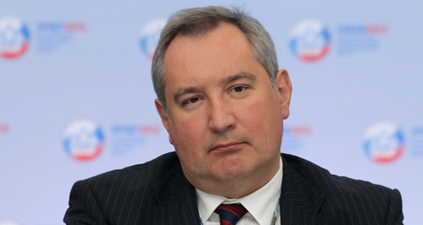 Самолету российского вице-премьера не позволили пролететь над Украиной
