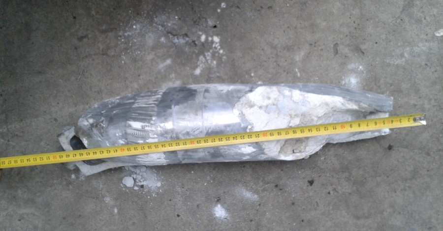 В Краматорске фугасный снаряд пробил стену заводского цеха