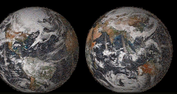 NASA создало групповое селфи размером с планету