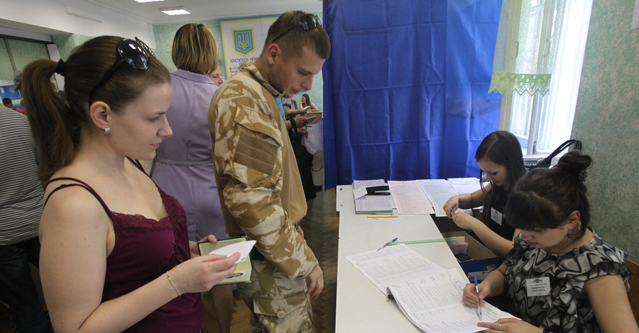 В Донецкой области открывают все больше участков для голосования 