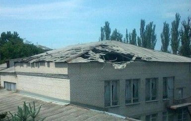 СМИ: В Славянске начался хаотичный обстрел микрорайона