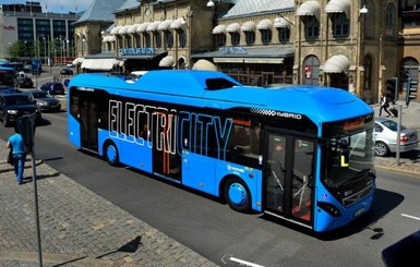 В Швеции появится автобус, который будет заряжаться по воздуху