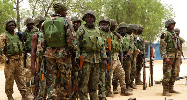 В Нигерии экстремисты расстреляли жителей трех деревень