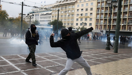 Столкновение в Греции