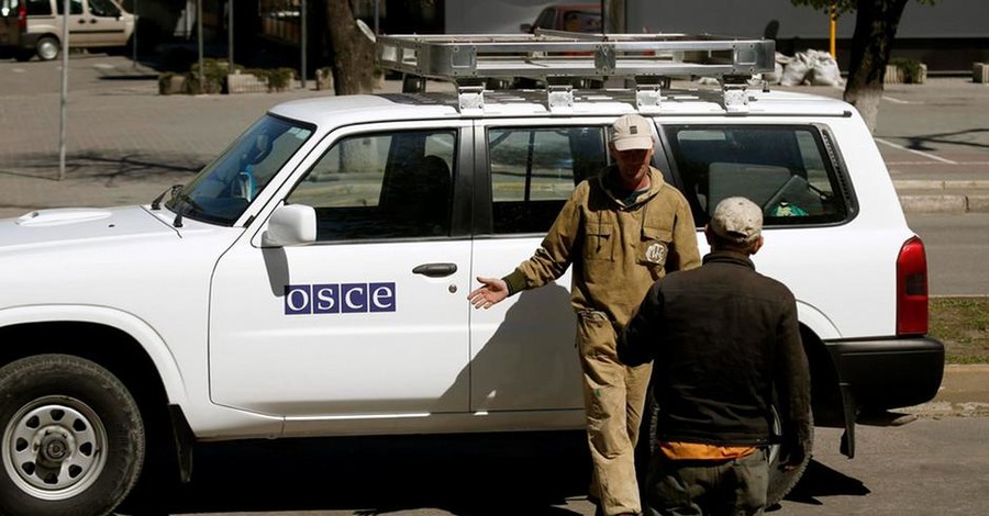 В ДНР заявили, что удерживают наблюдателей ОБСЕ, чтоб на них не напали