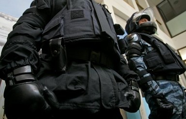 Киевский Беркут на АТО отказался воевать в черной форме гвардейцев