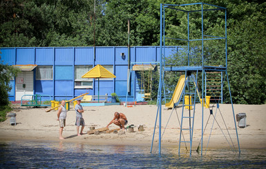 На двух пляжах в Киеве опасно купаться