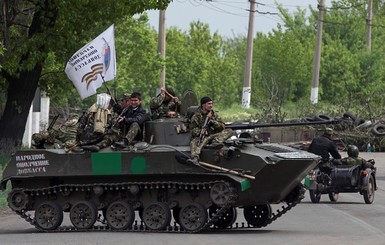 Сторонники ДНР и ЛНР напали на силы АТО: убит командир 