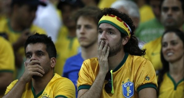 Аналитики: Бразилии грозит упадок экономики после проигрыша на Чемпионате мира