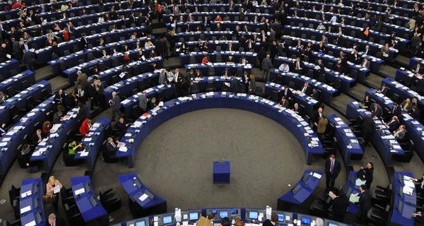 Депутат Европарламента заступился за украинских коммунистов