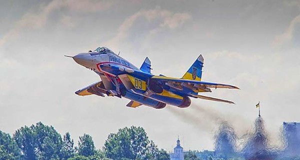 Украинская авиация уничтожила 14 единиц техники ЛНР