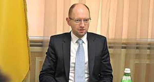 Яценюк представит изменения в госбюджете