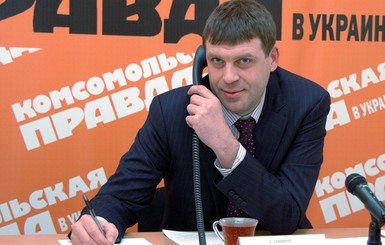 СМИ: Люди с оружием похитили заместителя мэра Донецка