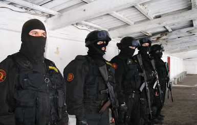 Милиция Киева приведена в полную боеготовность