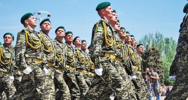 В Донецке о военном параде на День Независимости не слышали