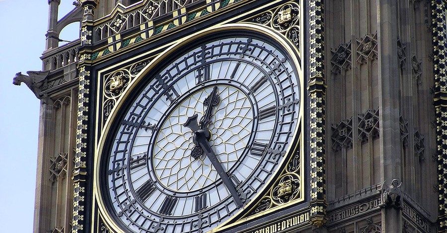 Знаменитые лондонские часы Биг-Бен остановлены 