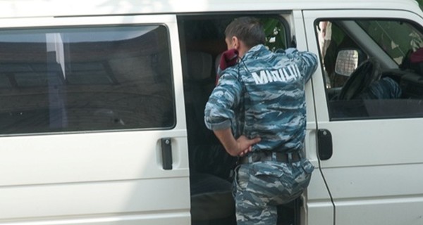 МВД: в Донбассе уволены четыре тысячи милиционеров