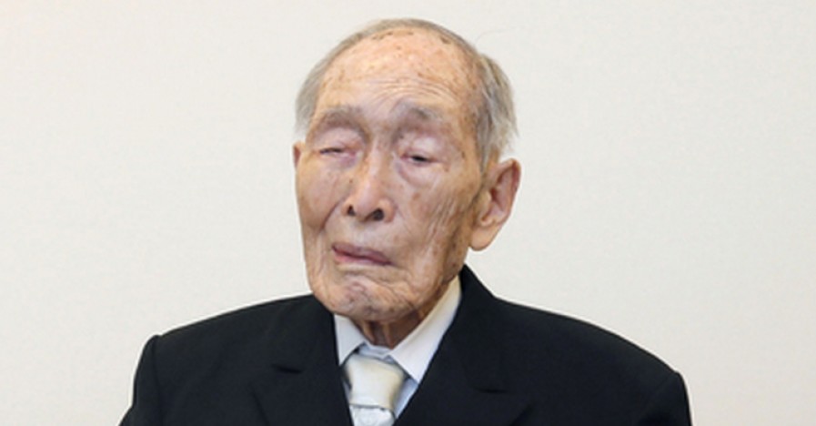Самым старым мужчиной в мире стал 111-летний японец