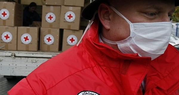 Красный Крест: обстрелы мешают луганчанам получить помощь из 