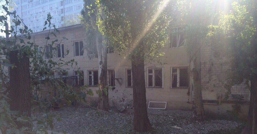 В Донецке обстреляли еще два района