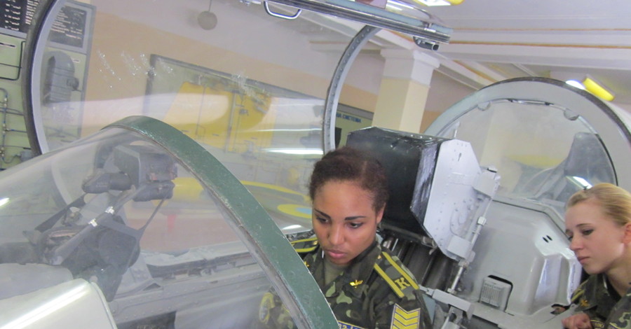 Чунга-Чанга из Харькова мечтает стать авиационным инженером