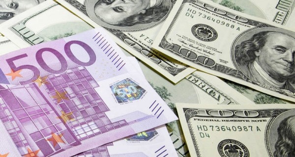 НБУ запретил валютное кредитование юрлиц