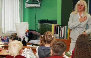 В Харькове учителя лишили себя подарков
