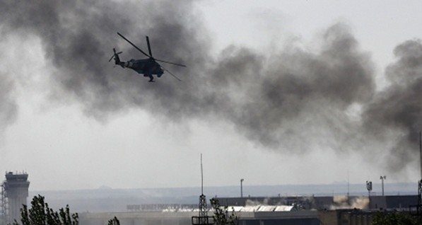 СНБО: Донецкий аэропорт не сможет принимать военные самолеты