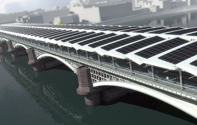 Лондонский мост на солнечных батареях поможет приготовить 80 тысяч чашек чая