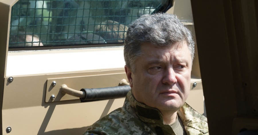 Порошенко намерен вернуть Украине ядерный статус и закрыть границу с Россией