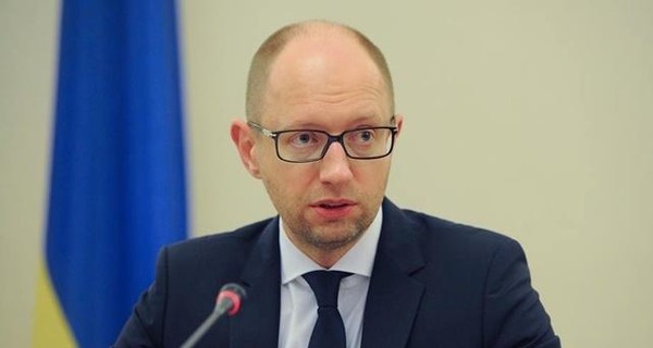 Яценюк: Кабмин передал список санкций против России в СНБО
