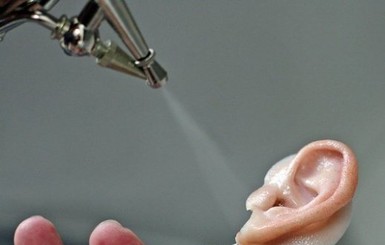 Лондонские медики пересадят детям напечатанные на 3D-принтере уши