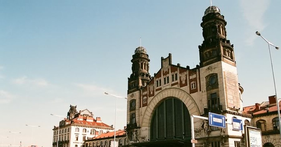 В Праге перекрыли вокзал из-за пассажира с подозрением на Эболу