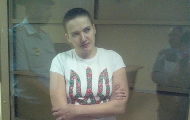 Адвокаты Савченко потребовали дать ей статус 