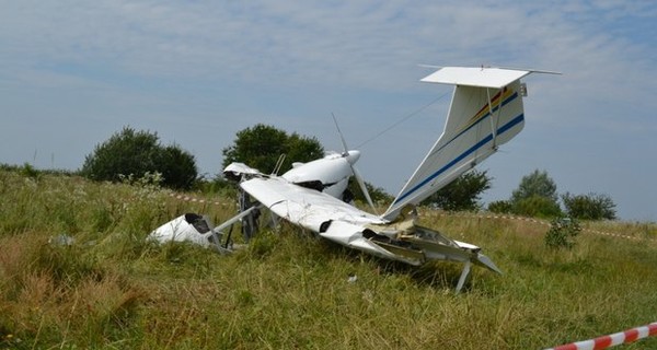 Под Одессой спортивный самолет рухнул в лиман