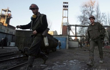 В Донецке обстреляли шахту им. Засядько, под землей 213 шахтеров