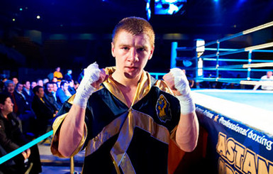 Украинский боксер за минуту нокаутировал американца