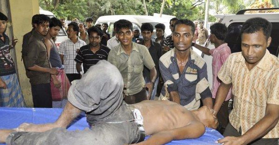 В Бангладеш столкнулись автобусы: погибли 20 человек