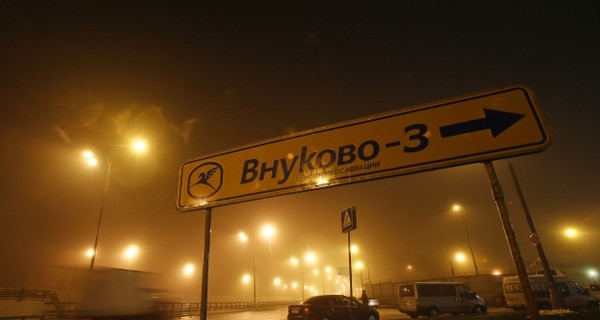 Водитель снегоуборочной машины, столкнувшейся с самолетом во Внуково, был пьян