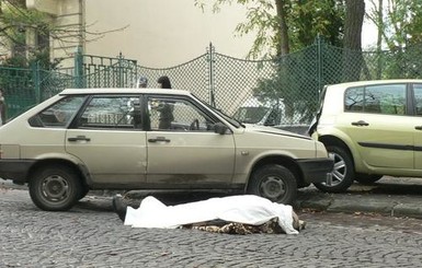 Во Львове таксист потерял сознание и погиб, столкнувшись с припаркованной иномаркой?