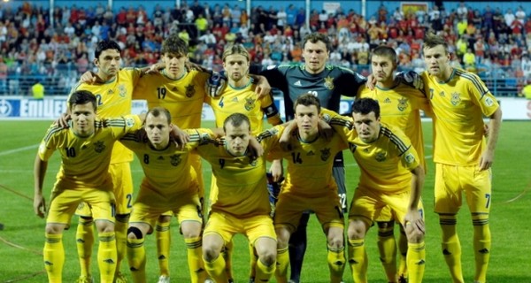 Украинская сборная по футболу вошла в 20-ку сильнейших команд мира