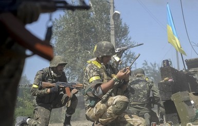 В районе Крымского украинские военные попали под обстрел Градов