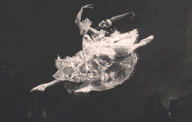Умерла легендарная советская балерина